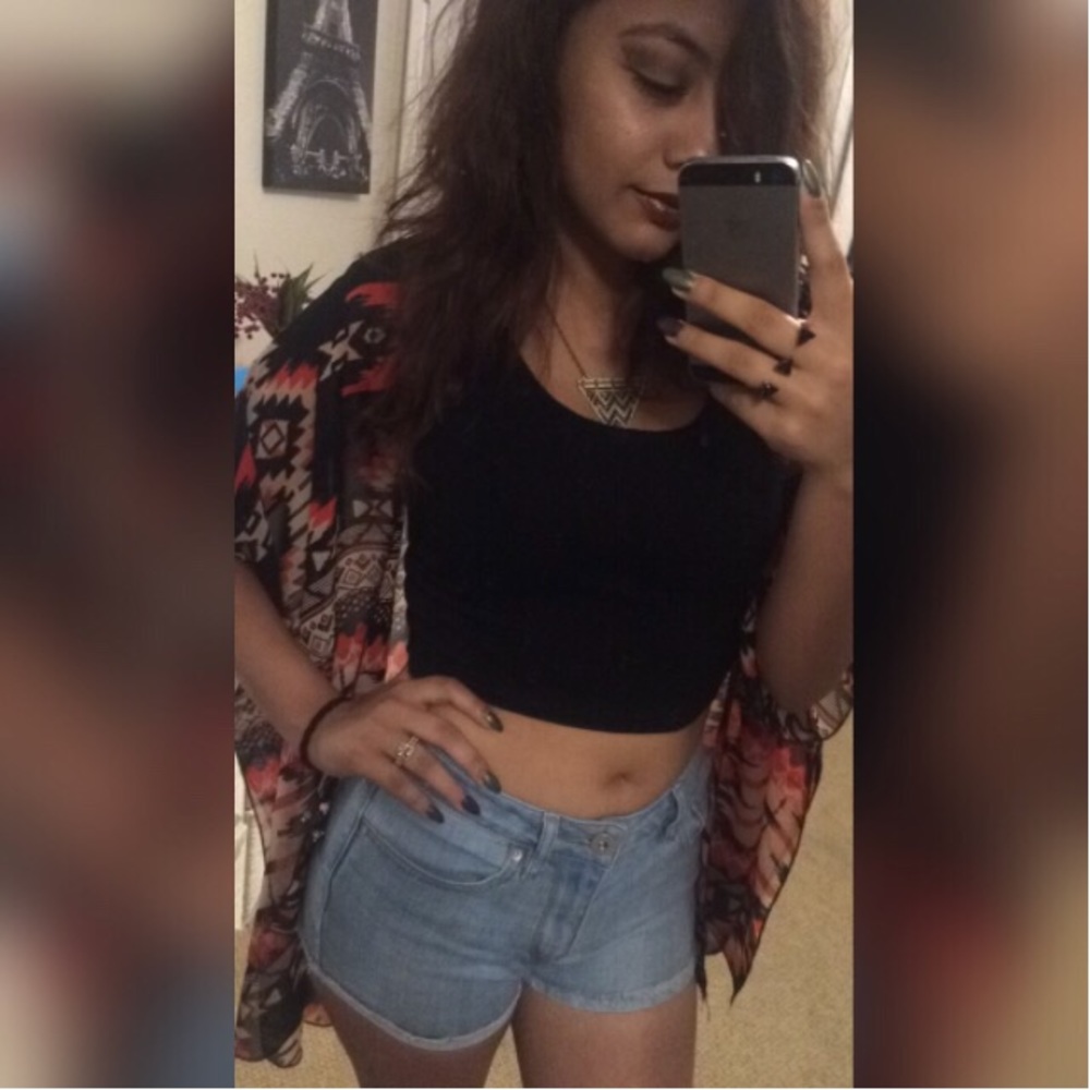 Light High waisted shorts